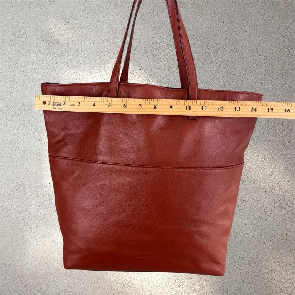 Coach 26461 Legacy Turnlock Leather Handbag Tote Bag Tassel Brown EUC - Picture 8 of 8